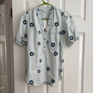 Anthropologie Pilcro Light Denim Floral Embroidered Shirt NWT